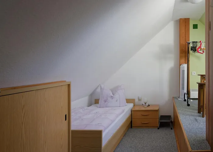 Am See-neu Mit Balkon Lägenhet